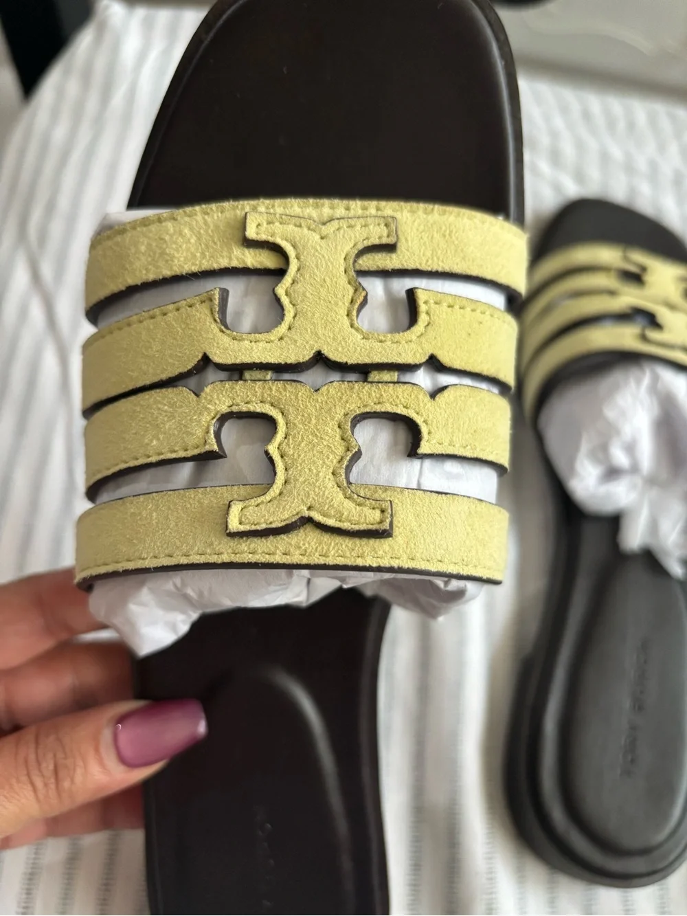 Tory Burch Pale Yellow Leather Slide Mules New With Original Box And Dust Bag